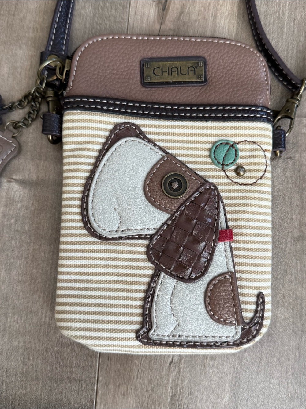 Chala Crossbody Purse Hound Dog Puppy Slim Cell Phone Leather 3-D Stripe Adjust